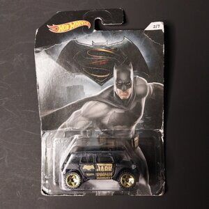 Hot Wheels Batman Vs Superman Rockster 2/7 2015 BLACK